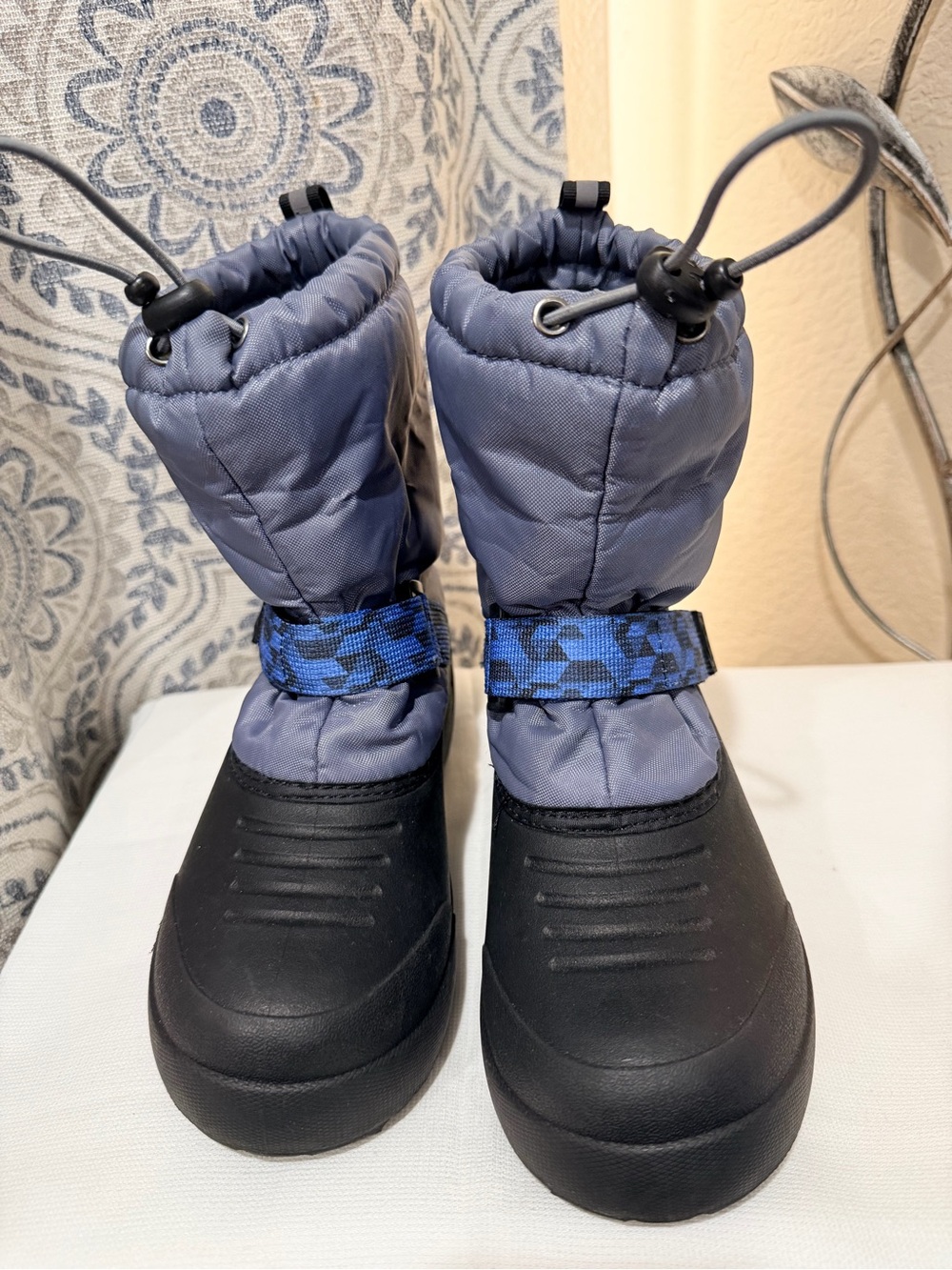 Northside Kids Frosty Insulated Winter Snow Boots..